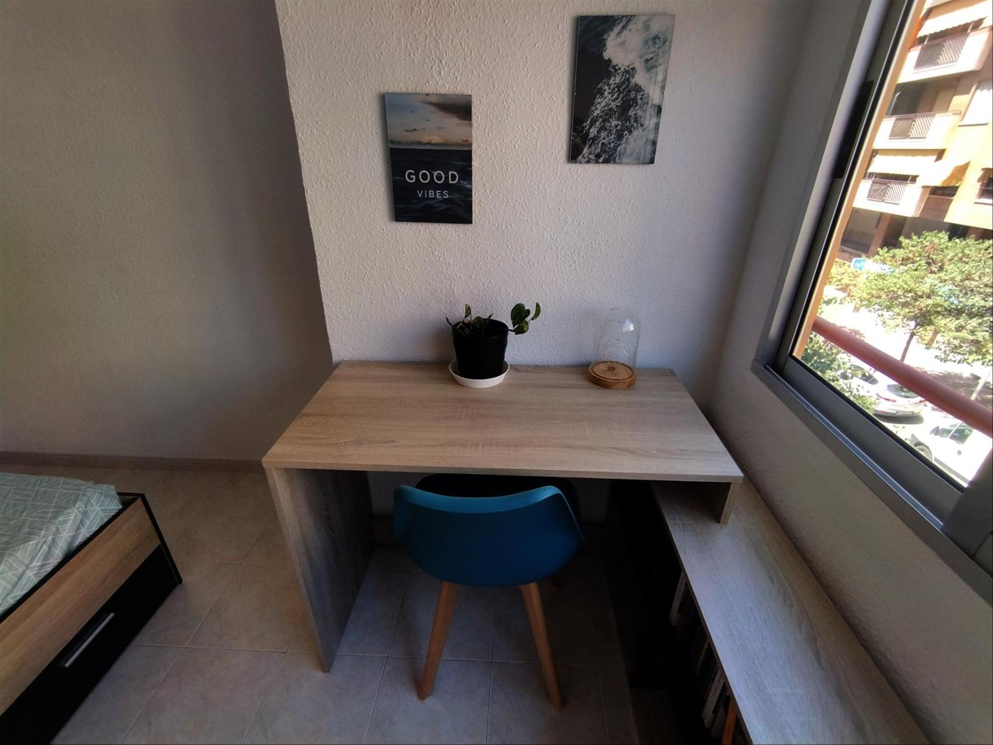 Habitaciones En Apartamento Compartido W Host Alicante Buitenkant foto